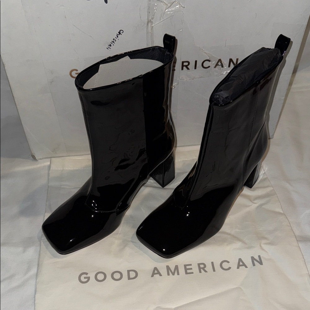 Good American Patent Leather Block Heel Booties - Picture 7 of 12